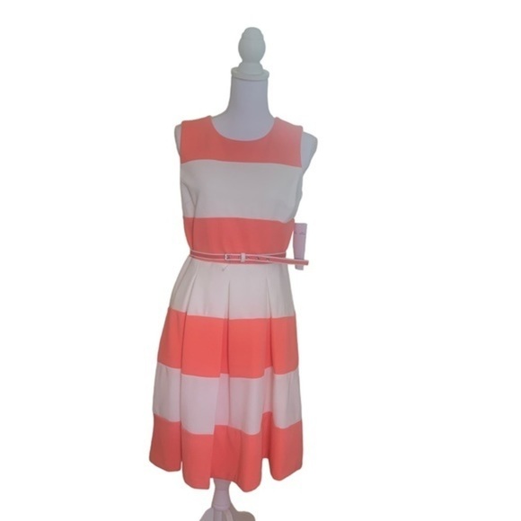 Coral and Cream Dress - Picture 2 of 4